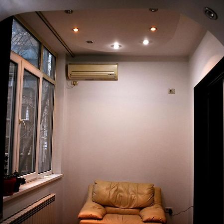 Grand Central Accomodation Sala Palatului ブカレスト エクステリア 写真
