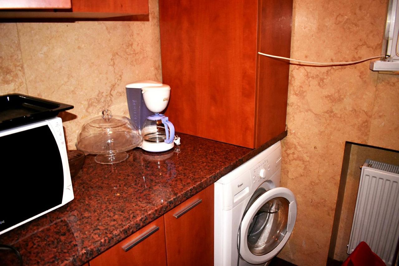 Grand Central Accomodation Sala Palatului ブカレスト エクステリア 写真