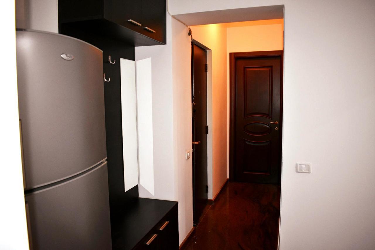 Grand Central Accomodation Sala Palatului ブカレスト エクステリア 写真